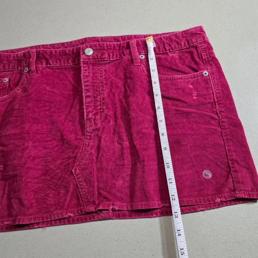 American Eagle Magenta Pink Corduroy Distressed Mini Skirt Size 14